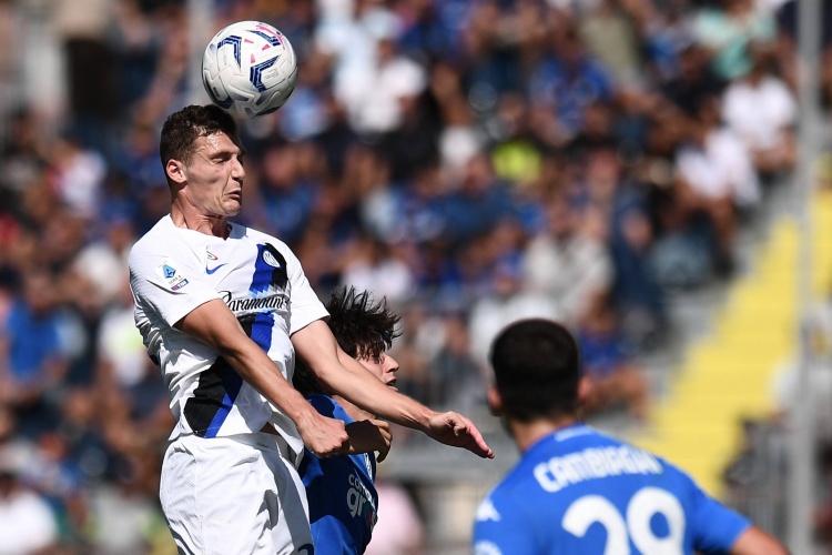 kaiyun sports-罗马诺：帕瓦尔交易中的买断选项不会转为强制，买断费1600万欧