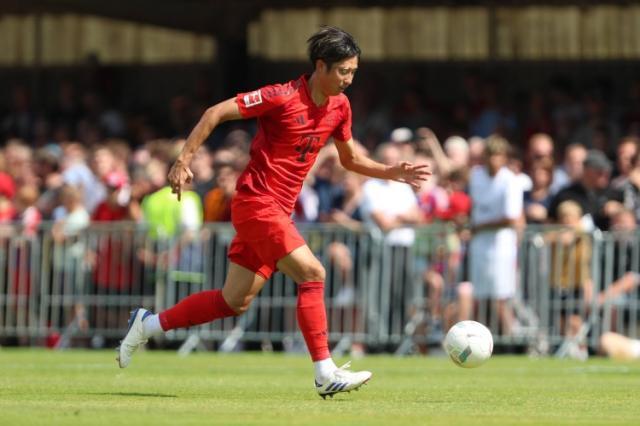 1728749146713022402.jpg 伊藤洋灰.jpg