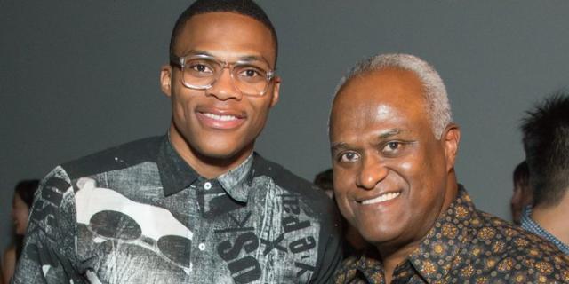 开云娱乐-韦少和经纪人分道扬镳 二人因是否留队产生分歧