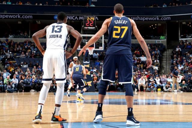 开云APP下载-【观察】DPOY竞争同样激烈 后卫26年后再次捧杯？