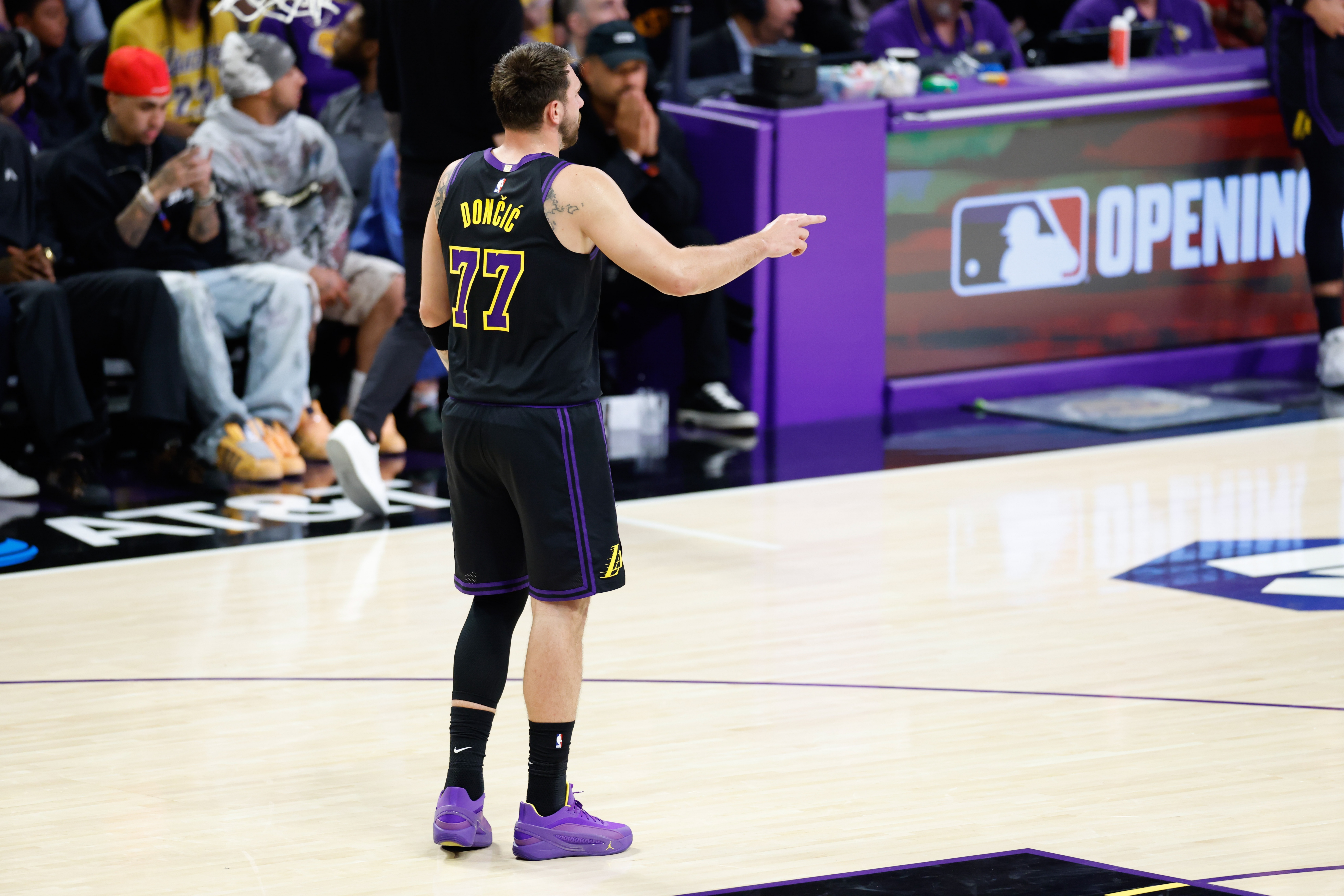 kaiyun sports-奥多姆：湖人根本不防守 全队必须明白他们要弥补东契奇的漏洞